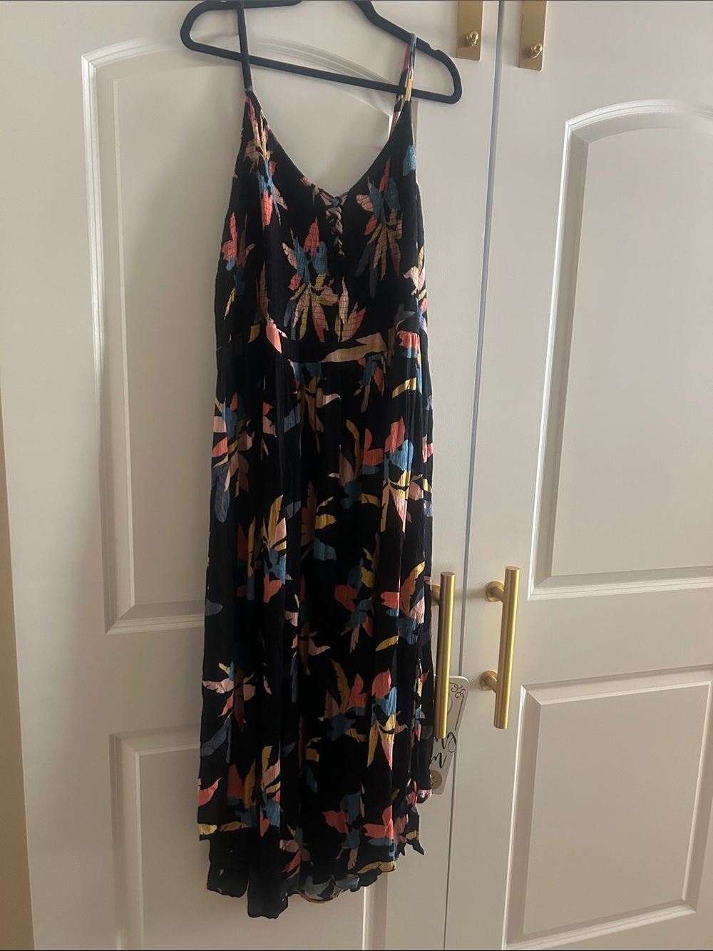 Women’s Black Floral Maxi Dress with Multicolor Leaf Print (24)